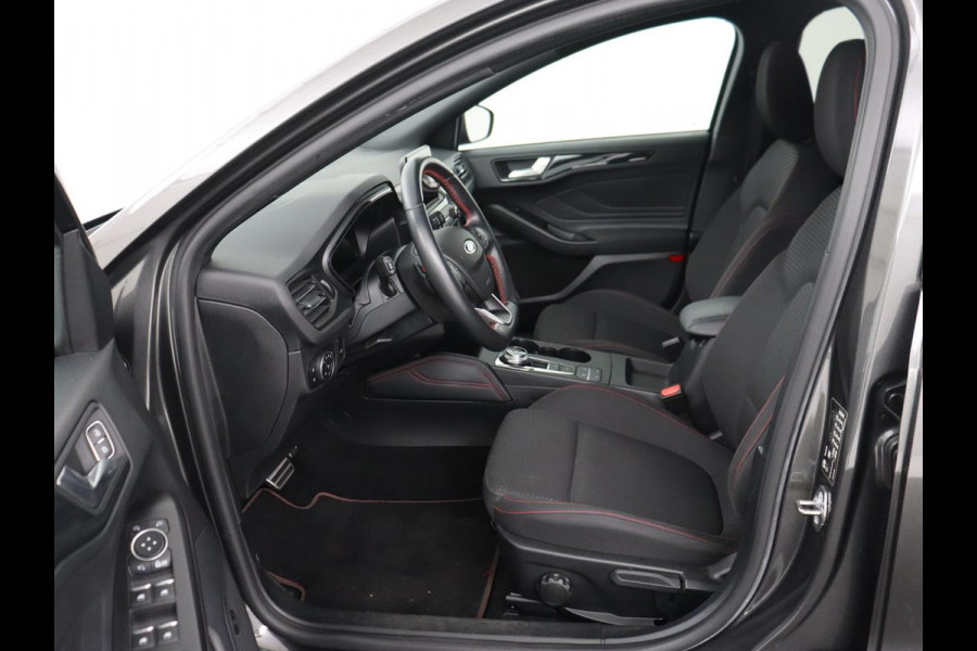 Ford Focus 1.5 EcoBoost ST Line X | Trekhaak | B&O Sound | Camera | Carplay | Navigatie | Climate control | Full LED | Keyless | Cruise control | Bluetooth | Digital Cockpit
