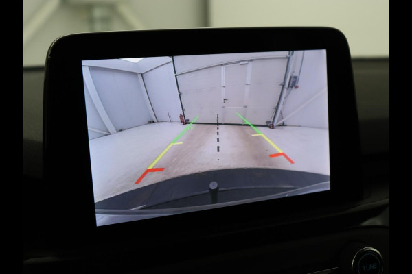 Ford Focus 1.5 EcoBoost ST Line X | Trekhaak | B&O Sound | Camera | Carplay | Navigatie | Climate control | Full LED | Keyless | Cruise control | Bluetooth | Digital Cockpit