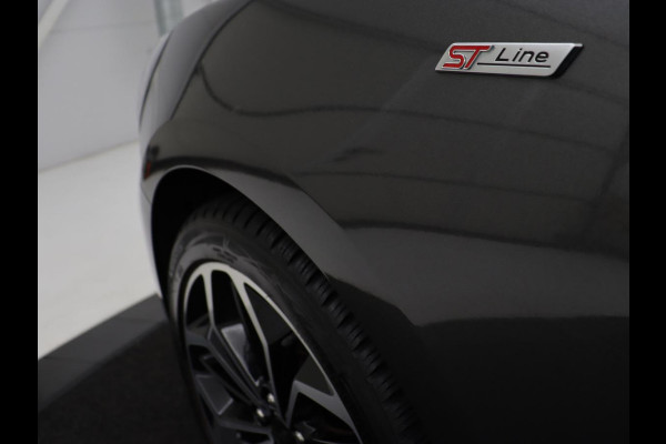 Ford Focus 1.5 EcoBoost ST Line X | Trekhaak | B&O Sound | Camera | Carplay | Navigatie | Climate control | Full LED | Keyless | Cruise control | Bluetooth | Digital Cockpit