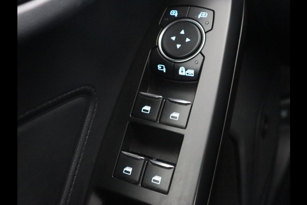 Ford Focus 1.5 EcoBoost ST Line X | Trekhaak | B&O Sound | Camera | Carplay | Navigatie | Climate control | Full LED | Keyless | Cruise control | Bluetooth | Digital Cockpit