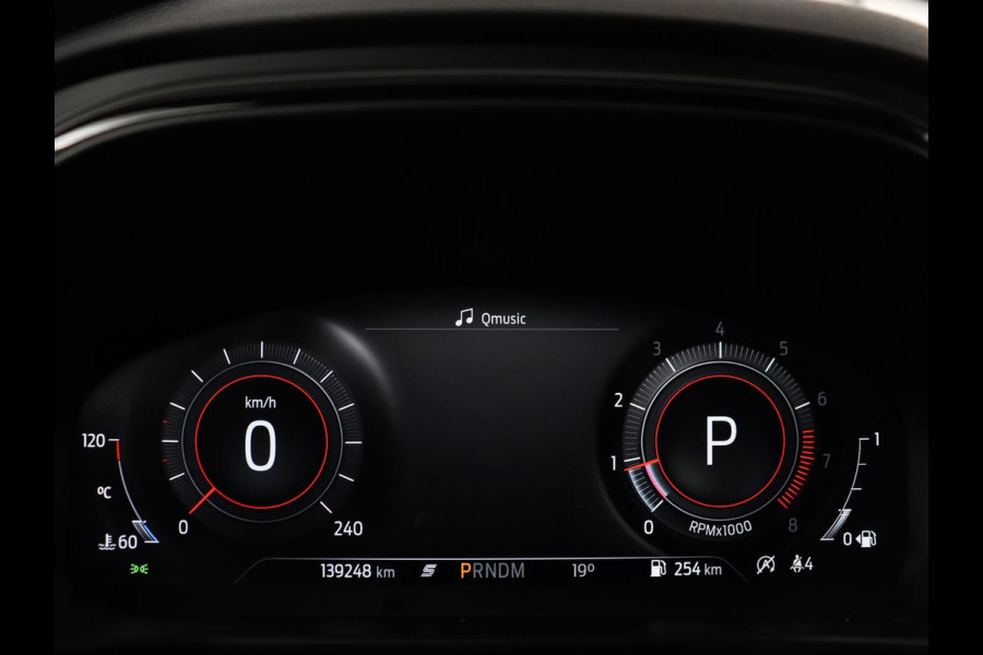 Ford Focus 1.5 EcoBoost ST Line X | Trekhaak | B&O Sound | Camera | Carplay | Navigatie | Climate control | Full LED | Keyless | Cruise control | Bluetooth | Digital Cockpit