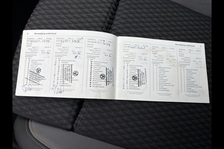 Opel Crossland X 1.2 Turbo 110 Pk Innovation | Trekhaak afnb. | Keyless | Dodehoek sensoren | Prijs Rijklaar!!