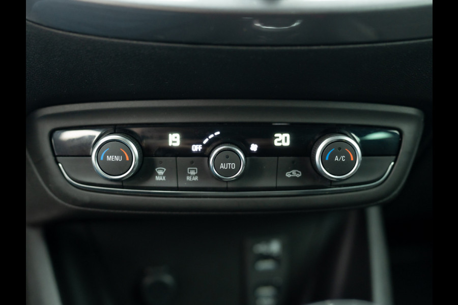 Opel Crossland X 1.2 Turbo 110 Pk Innovation | Trekhaak afnb. | Keyless | Dodehoek sensoren | Prijs Rijklaar!!