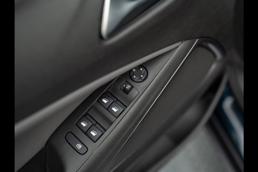 Opel Crossland X 1.2 Turbo 110 Pk Innovation | Trekhaak afnb. | Keyless | Dodehoek sensoren | Prijs Rijklaar!!