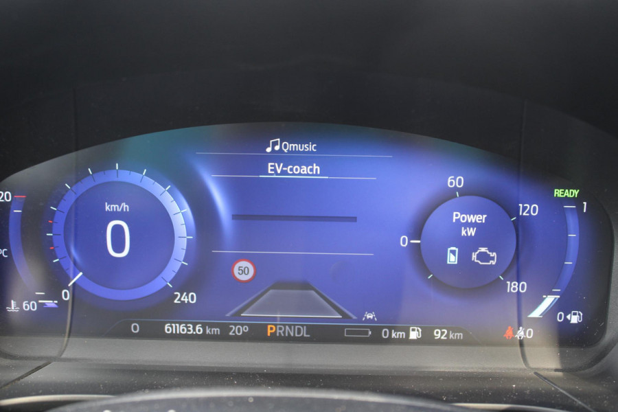 Ford Kuga 2.5 PHEV Vignale | Wegklapbare trekhaak | Panoramadak | Adaptive cruise control | Winter Pack | Bang&Olufsen | Dodehoeksensoren