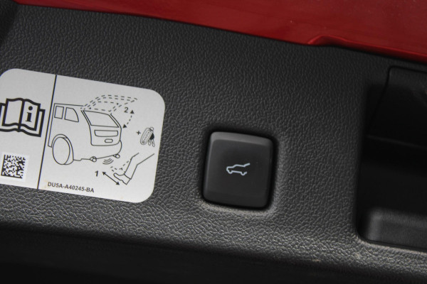 Ford Kuga 2.5 PHEV Vignale | Wegklapbare trekhaak | Panoramadak | Adaptive cruise control | Winter Pack | Bang&Olufsen | Dodehoeksensoren