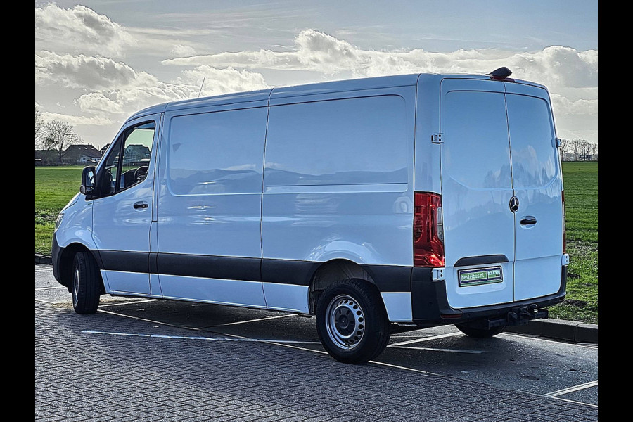 Mercedes-Benz Sprinter 314 L2H1 Airco, Navi, PDC, Camera, Mbux, Euro6, 143 PK, Trekhaak!