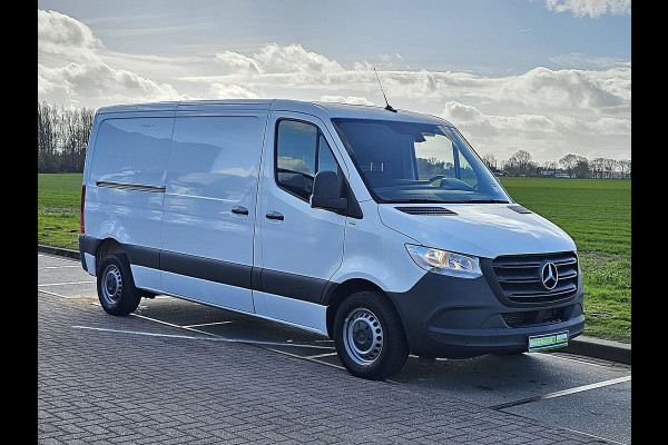 Mercedes-Benz Sprinter 314 L2H1 Airco, Navi, PDC, Camera, Mbux, Euro6, 143 PK, Trekhaak!