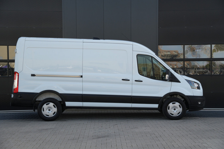 Ford Transit 350 2.0 TDCI L3H2 Trend 130pk - Cruise - Camera - Airco - PDC - Carplay/Android - Rijklaar