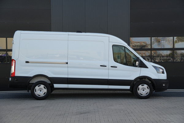 Ford Transit 350 2.0 TDCI L3H2 Trend 130pk - Cruise - Camera - Airco - PDC - Carplay/Android - Rijklaar
