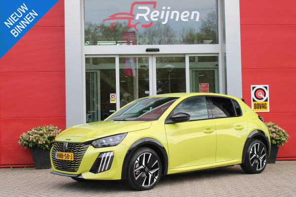Peugeot e-208 EV GT 156PK 51 kWh | WARMTEPOMP | ALCANTARA "EXECUTIVE INTERIOR" (STOEL VERWARMING/ELEKTRISCH VERSTELBARE BESTUUDERSSTOEL MET MASSAGE FUNCTIE/ALCANTARA BEKLEDING | METAALLAK "JAUNE AGUENDA" | DRIVE ASSIST PLUS PACK (ADAPTIVE CRUISE CONTROL/STOP & GO FUNCTIE/LANE KEEPING/POSITIONING ASSIST) | 17" LICHTMETALEN VELGEN "YANAKA" | SFEER VERLICHTING IN 8 KLEUREN | KEYLESS ENTRY/START | DRAADLOZE APPLE CARPLAY/ANDROID AUTO | DRAADLOZE TELEFOONLADER | VISION & NAVIGATION PACK (NAVIGATIE/HD CAMERA VOOR EN ACHTER/DODEHOEK BEWAKING/INSTAPVERLICHTING | FULL LED KOPLAMPEN |