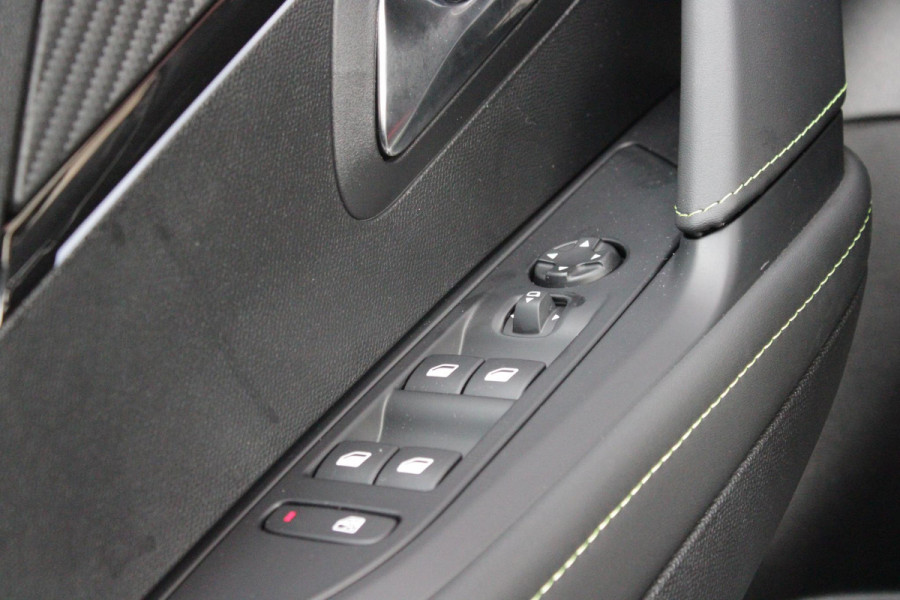 Peugeot e-208 EV GT 156PK 51 kWh | WARMTEPOMP | ALCANTARA "EXECUTIVE INTERIOR" (STOEL VERWARMING/ELEKTRISCH VERSTELBARE BESTUUDERSSTOEL MET MASSAGE FUNCTIE/ALCANTARA BEKLEDING | METAALLAK "JAUNE AGUENDA" | DRIVE ASSIST PLUS PACK (ADAPTIVE CRUISE CONTROL/STOP & GO FUNCTIE/LANE KEEPING/POSITIONING ASSIST) | 17" LICHTMETALEN VELGEN "YANAKA" | SFEER VERLICHTING IN 8 KLEUREN | KEYLESS ENTRY/START | DRAADLOZE APPLE CARPLAY/ANDROID AUTO | DRAADLOZE TELEFOONLADER | VISION & NAVIGATION PACK (NAVIGATIE/HD CAMERA VOOR EN ACHTER/DODEHOEK BEWAKING/INSTAPVERLICHTING | FULL LED KOPLAMPEN |