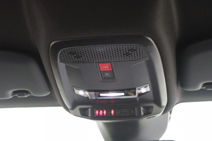 Peugeot e-208 EV GT 156PK 51 kWh | WARMTEPOMP | ALCANTARA "EXECUTIVE INTERIOR" (STOEL VERWARMING/ELEKTRISCH VERSTELBARE BESTUUDERSSTOEL MET MASSAGE FUNCTIE/ALCANTARA BEKLEDING | METAALLAK "JAUNE AGUENDA" | DRIVE ASSIST PLUS PACK (ADAPTIVE CRUISE CONTROL/STOP & GO FUNCTIE/LANE KEEPING/POSITIONING ASSIST) | 17" LICHTMETALEN VELGEN "YANAKA" | SFEER VERLICHTING IN 8 KLEUREN | KEYLESS ENTRY/START | DRAADLOZE APPLE CARPLAY/ANDROID AUTO | DRAADLOZE TELEFOONLADER | VISION & NAVIGATION PACK (NAVIGATIE/HD CAMERA VOOR EN ACHTER/DODEHOEK BEWAKING/INSTAPVERLICHTING | FULL LED KOPLAMPEN |