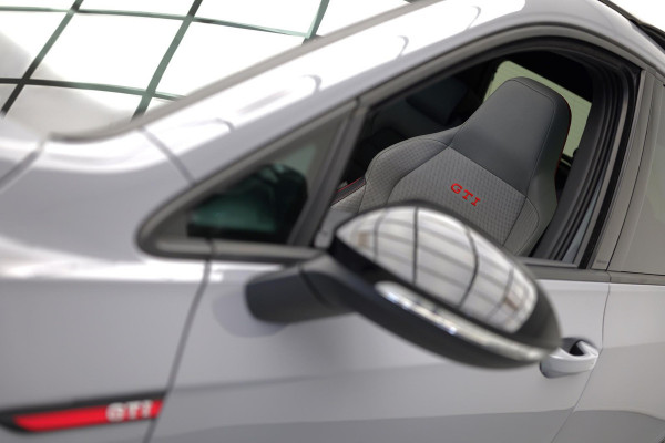 Volkswagen Golf 2.0 TSI GTI Clubsport |Pano|Nurburg.|AKRA|Memory|HUD|H&K|