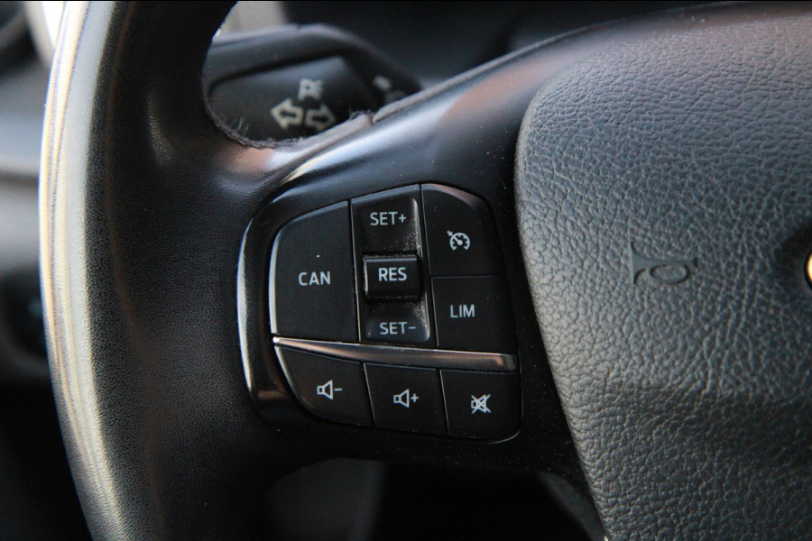 Ford Transit Custom 280 2.0 TDCI L1H1 Limited / Automaat 130PK / Camera / 3 zits