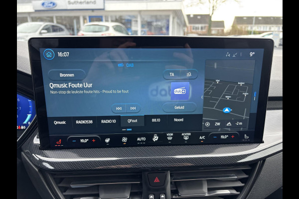 Ford Focus 1.0 EcoBoost Hybrid ST Line X | Bellen voor bezichtiging | 125pk Trekhaak | Winterpack | Achteruitrijcamera | Nederlandse auto