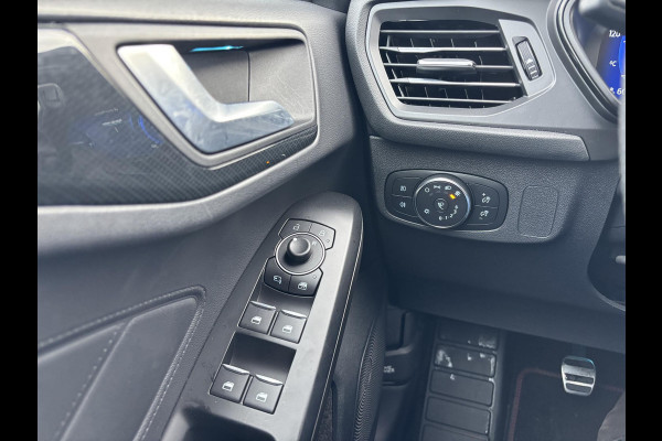 Ford Focus 1.0 EcoBoost Hybrid ST Line X | Bellen voor bezichtiging | 125pk Trekhaak | Winterpack | Achteruitrijcamera | Nederlandse auto