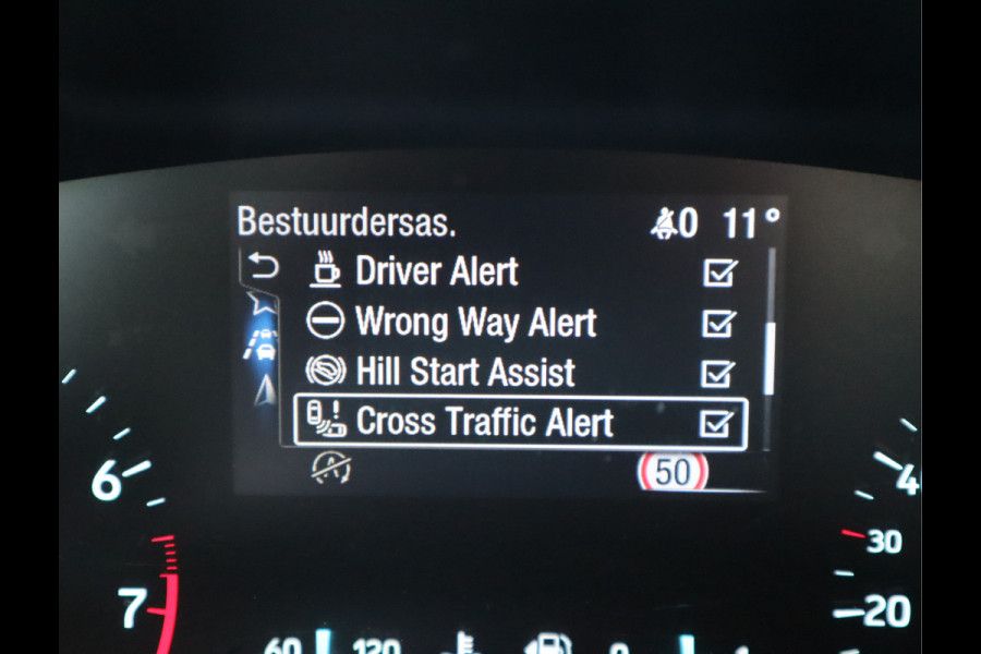 Ford FOCUS Wagon 1.0 EcoBoost Active Business Deurvanger/ Stoel-stuurverwarming Handgeschakeld