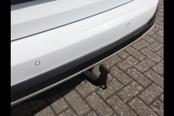 Ford FOCUS Wagon 1.0 EcoBoost Active Business Deurvanger/ Stoel-stuurverwarming Handgeschakeld