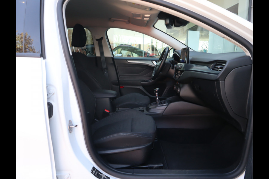 Ford FOCUS Wagon 1.0 EcoBoost Active Business Deurvanger/ Stoel-stuurverwarming Handgeschakeld