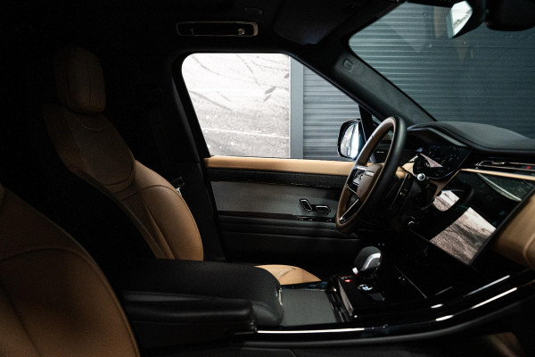 Land Rover Range Rover Sport 3.0 D300 Dynamic SE *GRIJS KENTEKEN / Meridian / Surround-View / Memory / Luchtvering / Adaptief Onderstel*