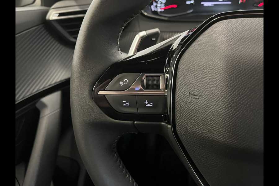 Peugeot 2008 1.2 130pk Automaat Active Pack Navigatie Cruise Control Climate Control Camera Parkeer sensoren Lichtmetalen velgen