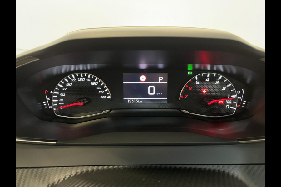 Peugeot 2008 1.2 130pk Automaat Active Pack Navigatie Cruise Control Climate Control Camera Parkeer sensoren Lichtmetalen velgen