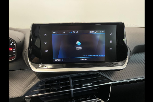 Peugeot 2008 1.2 130pk Automaat Active Pack Navigatie Cruise Control Climate Control Camera Parkeer sensoren Lichtmetalen velgen