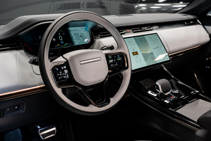 Land Rover Range Rover Sport 3.0 P460e Dynamic SE PHEV *Meridian / Panorama / Surround-View / Stoelventilatie / Black Pack / Memory stoelen*
