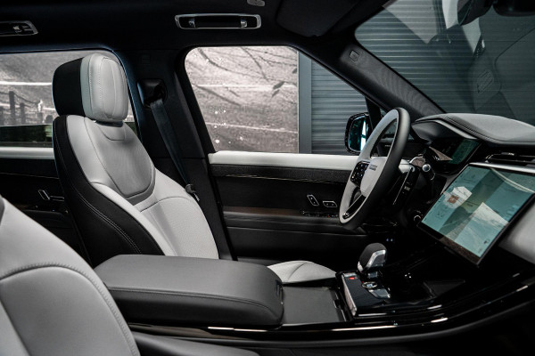 Land Rover Range Rover Sport 3.0 P460e Dynamic SE PHEV *Meridian / Panorama / Surround-View / Stoelventilatie / Black Pack / Memory stoelen*