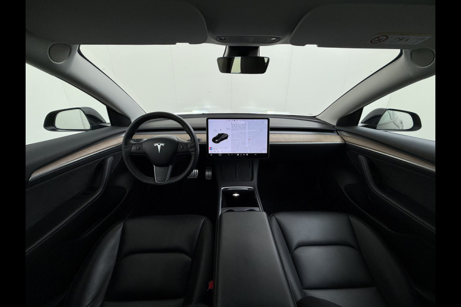Tesla Model 3 Performance 513pk AWD Facelift Warmtepomp Elek.Achterklep Dubbelglas Lmv 20" AutoPilot Panoramadak Adaptive Cruise Camera's Leer Elektr.Stuur+Stoel+Geheugen Stoel+Bank-Verwarmd Keyless Wifi 4WD 1e Eigenaar Origineel Nederlandse Auto SOH 81%