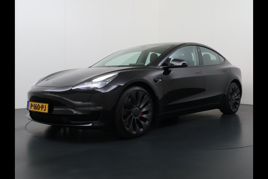 Tesla Model 3 Performance 513pk AWD Facelift Warmtepomp Elek.Achterklep Dubbelglas Lmv 20" AutoPilot Panoramadak Adaptive Cruise Camera's Leer Elektr.Stuur+Stoel+Geheugen Stoel+Bank-Verwarmd Keyless Wifi 4WD 1e Eigenaar Origineel Nederlandse Auto SOH 81%