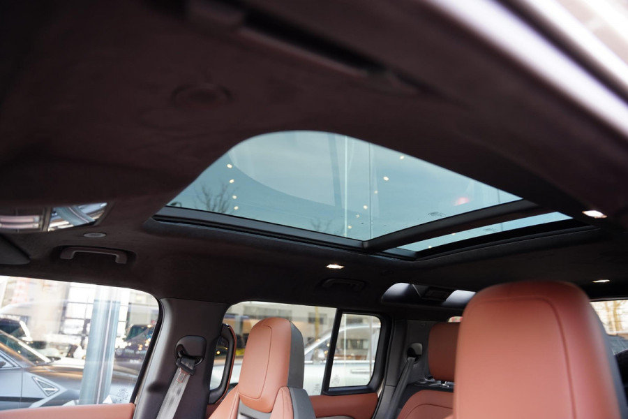 Land Rover Defender 110 P 635 Octa 4.4 Edition One VERKOCHT