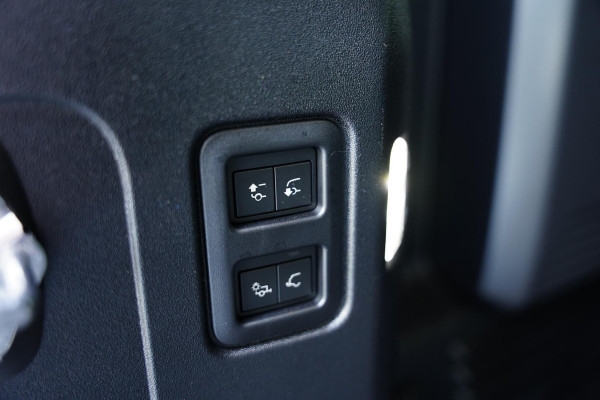 Land Rover Defender 110 P 635 Octa 4.4 Edition One VERKOCHT