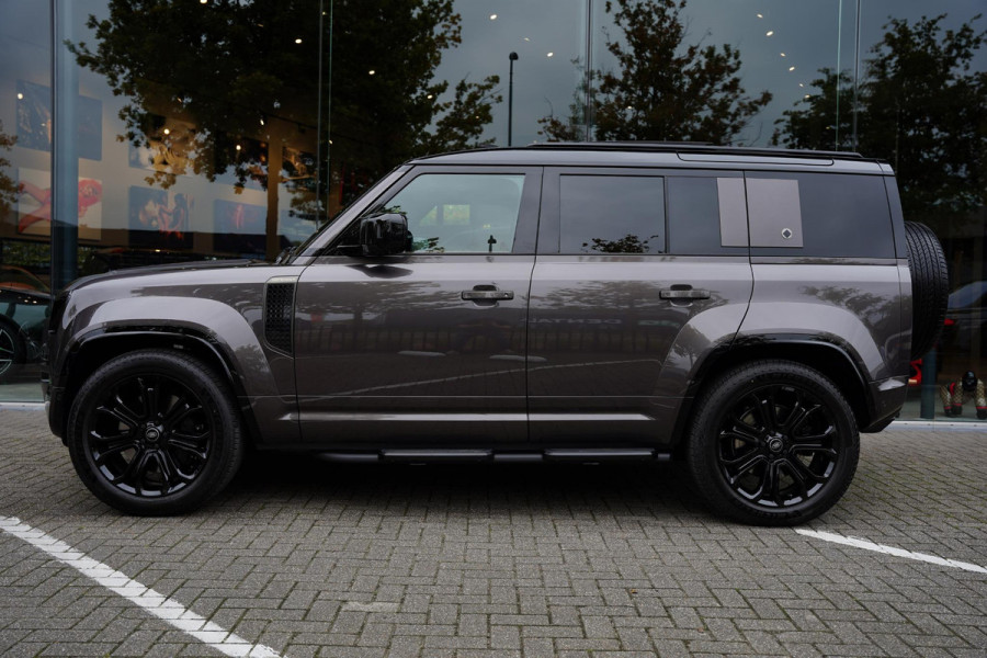 Land Rover Defender 110 P 635 V 8 Octa One of One Lamborghini Leather