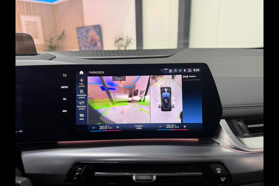 BMW 2 Serie Active Tourer M-Pakket | Pano | HUD | 360° | Harman Kardon | Trekhaak