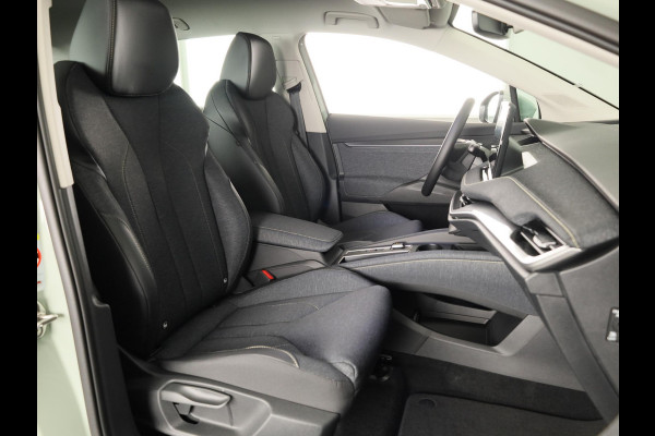 Škoda Elroq Business Edition Elektromotor 150 kW / 204 PK SUV | Trekhaak wegklapbaar | Lichtmetalen velgen 20 inch Vega