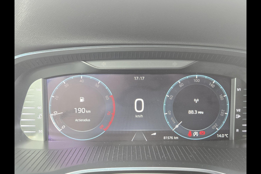 Škoda Octavia Combi 1.0 TSI Business Edition Plus NL-AUTO | PANODAK | TREKHAAK