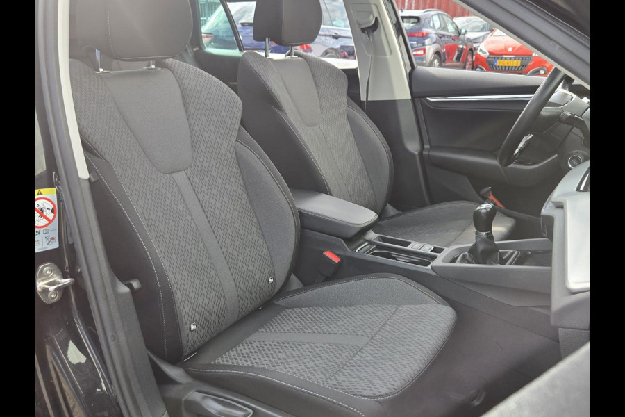 Škoda Octavia Combi 1.0 TSI Business Edition Plus NL-AUTO | PANODAK | TREKHAAK