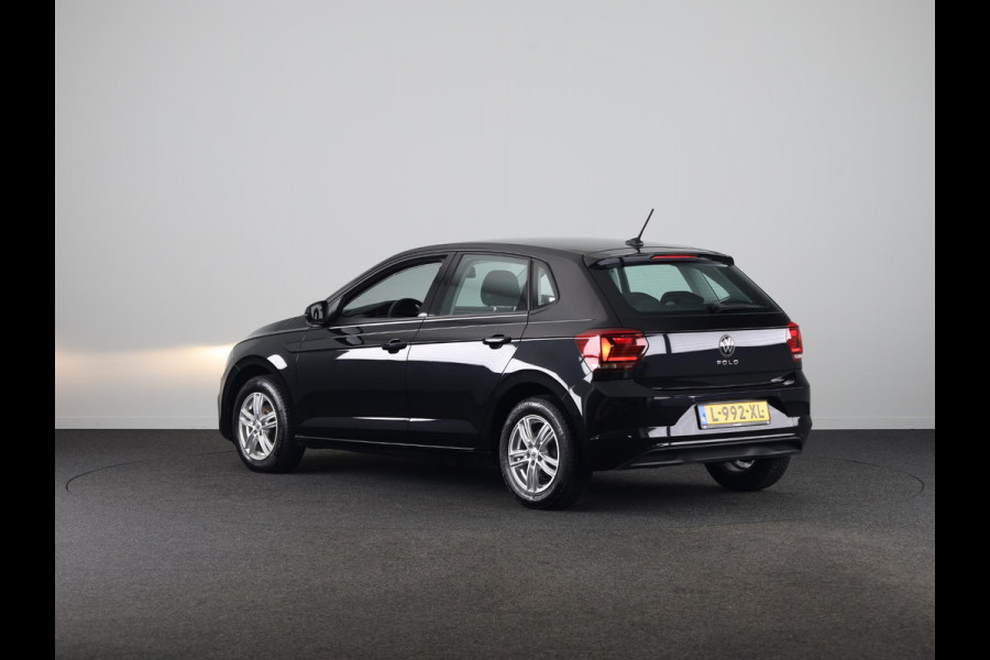 Volkswagen Polo 1.0 TSI Comfortline Business 95 pk | Navigatie | Parkeersensoren | Achteruitrijcamera | Adaptieve cruise control | Apple Carplay/Android Auto |