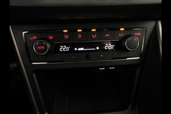 Volkswagen Polo 1.0 TSI Comfortline Business 95 pk | Navigatie | Parkeersensoren | Achteruitrijcamera | Adaptieve cruise control | Apple Carplay/Android Auto |