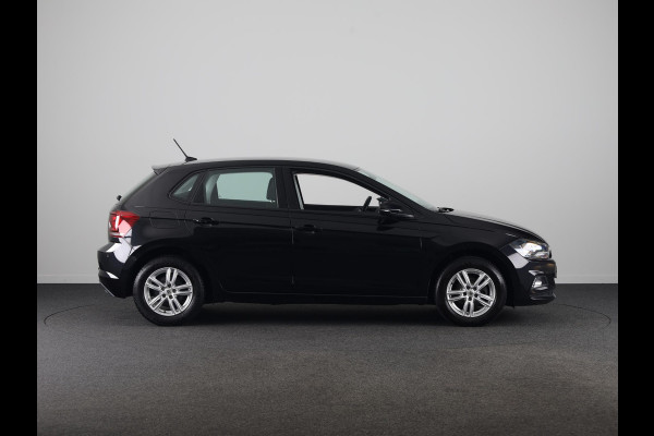 Volkswagen Polo 1.0 TSI Comfortline Business 95 pk | Navigatie | Parkeersensoren | Achteruitrijcamera | Adaptieve cruise control | Apple Carplay/Android Auto |