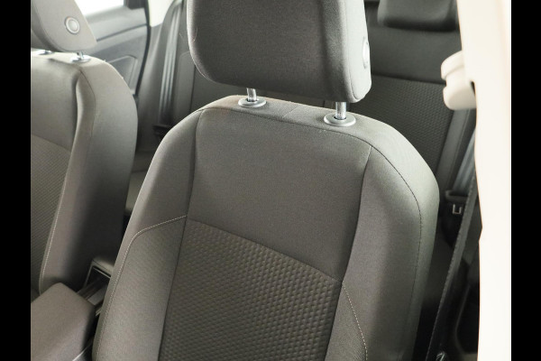 Volkswagen Polo 1.0 TSI Comfortline Business 95 pk | Navigatie | Parkeersensoren | Achteruitrijcamera | Adaptieve cruise control | Apple Carplay/Android Auto |