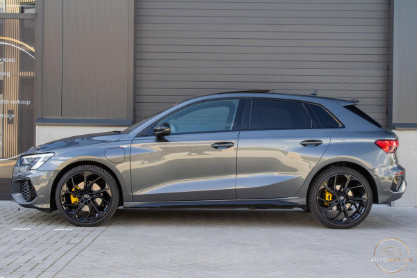 Audi A3 Sportback 40 TFSIe PANO RS ZETEL MATRIX CAMERA