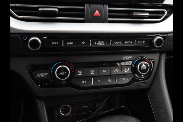 Kia Niro 1.6 GDi HYBRID AUT. DYNAMICLINE + CAMERA | BREEDBEELD NAVIGATIE | CARPLAY | ADAPTIVE CRUISE CONTROL