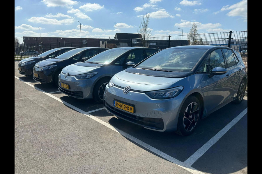 Volkswagen ID.3 First 58 kWh|89%SOH|TREKHAAK|STOELVERW|ANDROID AUTO/CARPLAY|ACC|CRUISE,CLIMATE CTRL|NL-AUTO|NAP|INCL.BTW|1e EIG.|