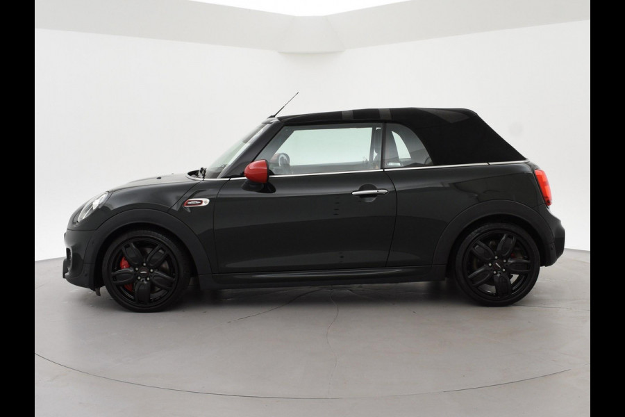 MINI Cabrio 2.0 JCW JOHN COOPER WORKS 231 PK REBEL GREEN | JCW STOELEN | ADAPTIVE CRUISE | ORIG. NL