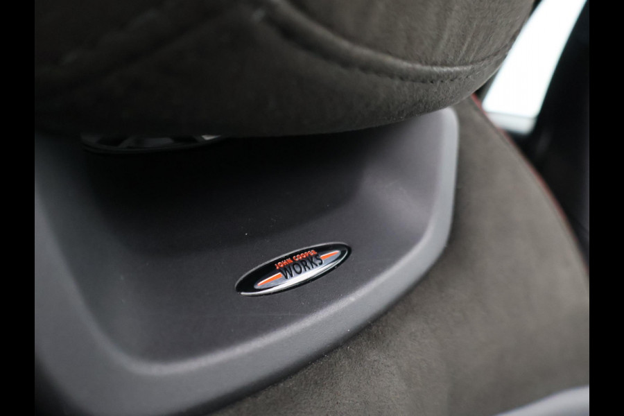 MINI Cabrio 2.0 JCW JOHN COOPER WORKS 231 PK REBEL GREEN | JCW STOELEN | ADAPTIVE CRUISE | ORIG. NL