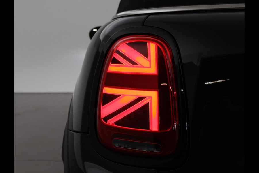 MINI Cabrio 2.0 JCW JOHN COOPER WORKS 231 PK REBEL GREEN | JCW STOELEN | ADAPTIVE CRUISE | ORIG. NL