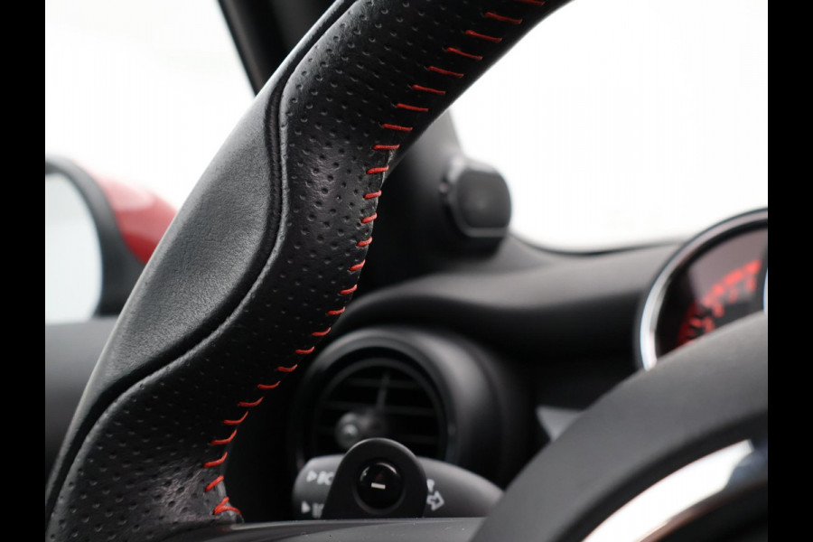 MINI Cabrio 2.0 JCW JOHN COOPER WORKS 231 PK REBEL GREEN | JCW STOELEN | ADAPTIVE CRUISE | ORIG. NL